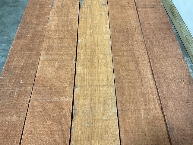 Dark red meranti hardhouten balk - 245x13x10,5 cm (15x) - afbeelding 2 van  6