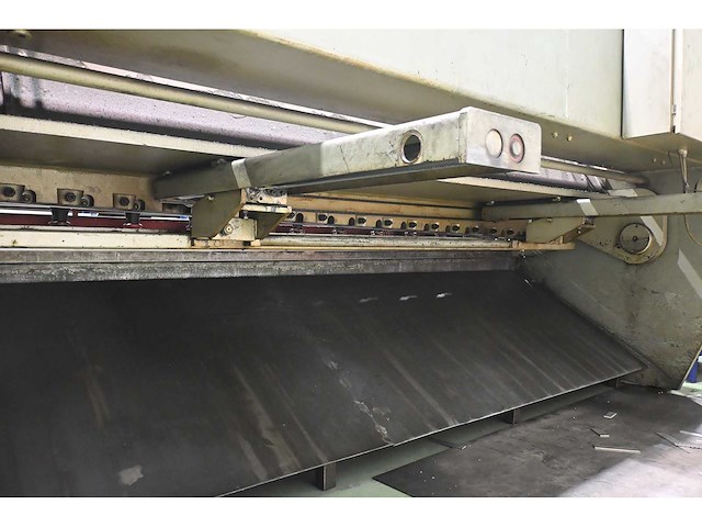 Darley - gs3100x10 - cnc guillotineschaar - afbeelding 8 van  8