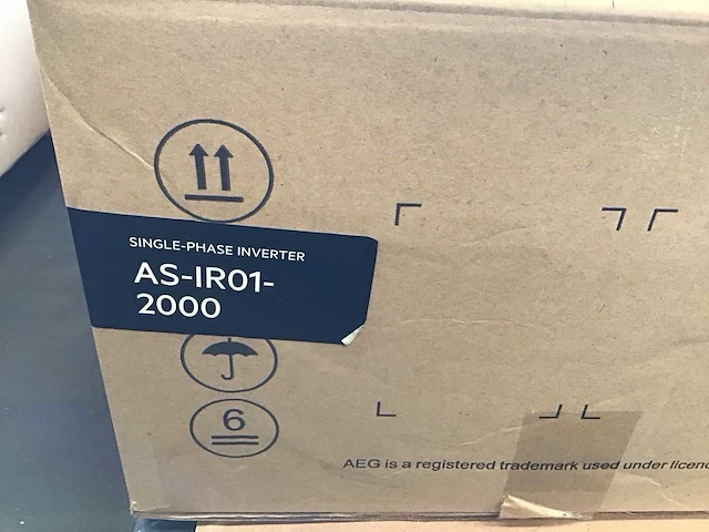 Das 4 zonnepanelen en 1 aeg omvormer - afbeelding 2 van  4