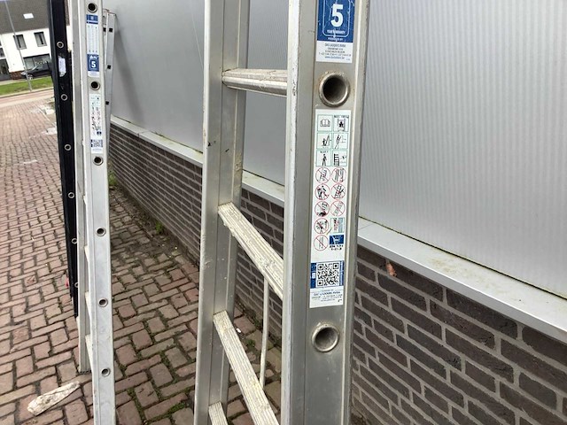 Das ladder en trap - afbeelding 3 van  4