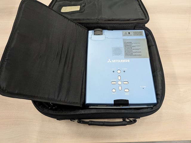 Data projector mitsubishi, xd50u - afbeelding 6 van  15