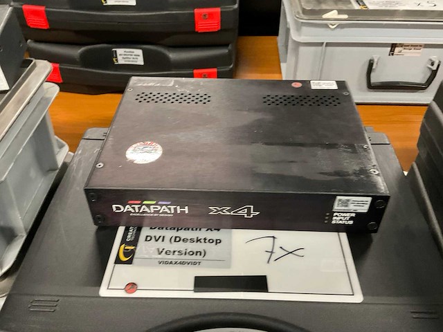 Datapath x4 display controller (7x) - afbeelding 1 van  5