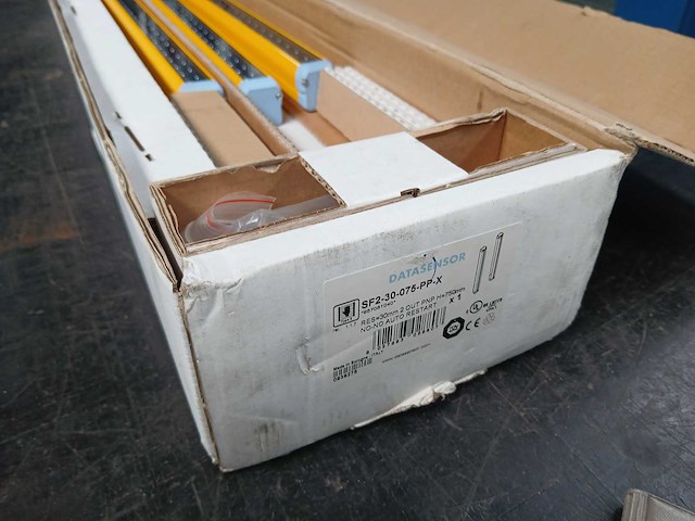 Datasensor - sf2-30-075-pp-x - machine beveiliging - afbeelding 2 van  4