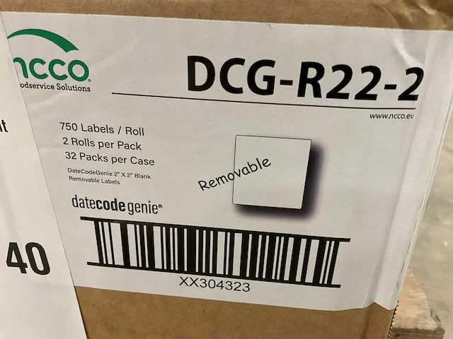 Date code genie 50x50mm (dcg-r22-2) rol á 750 stuks verwijderbare etiketten (70x) - afbeelding 2 van  2