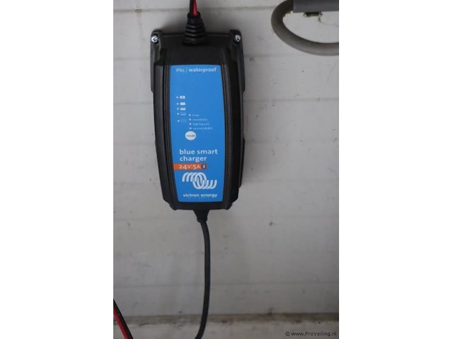 Datema elektrisch-hydraulisch aangedreven dubbel schaarheftafel - afbeelding 5 van  13