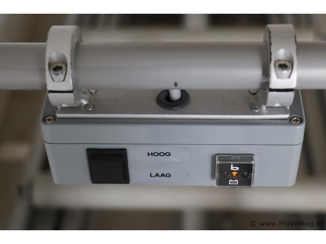 Datema elektrisch-hydraulisch aangedreven dubbel schaarheftafel - afbeelding 7 van  13