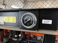 Datona dt-56210 hydraulische werkplaatspers 45 ton – bouwjaar 2020 - afbeelding 4 van  6