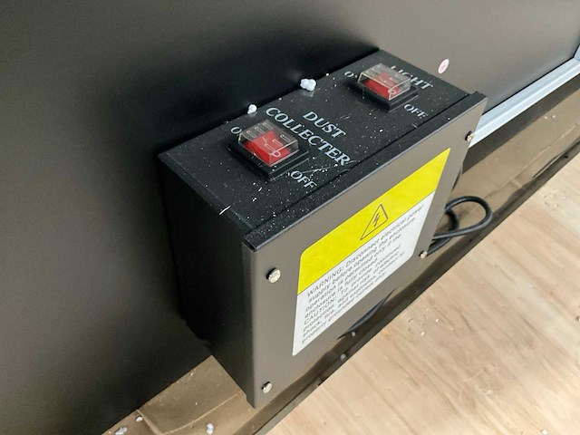 Datona sbc1200 straalcabine - afbeelding 5 van  7