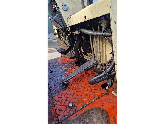 Datsun - - qf 10 - vorkheftruck - afbeelding 12 van  18