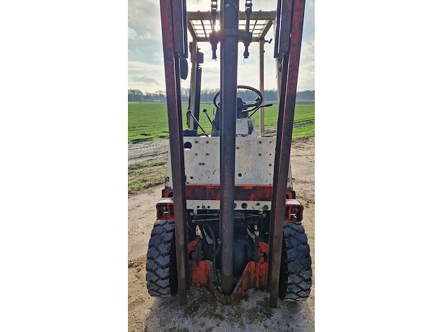 Datsun - - qf 10 - vorkheftruck - afbeelding 5 van  18