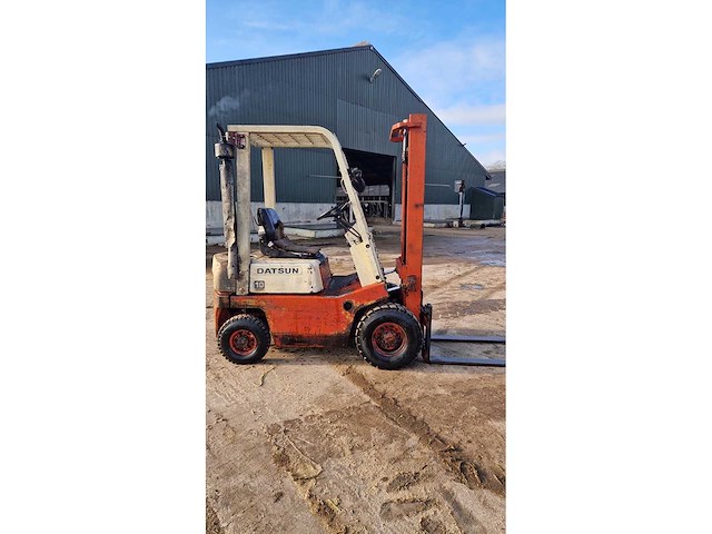 Datsun - - qf 10 - vorkheftruck - afbeelding 8 van  18