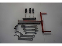 Datsun - 1977 - 260z - personenauto - afbeelding 70 van  74