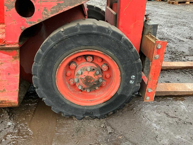 Datsun ub02 vorkheftruck - afbeelding 7 van  34