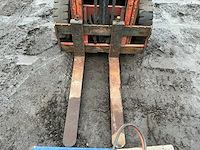 Datsun ub02 vorkheftruck - afbeelding 8 van  34