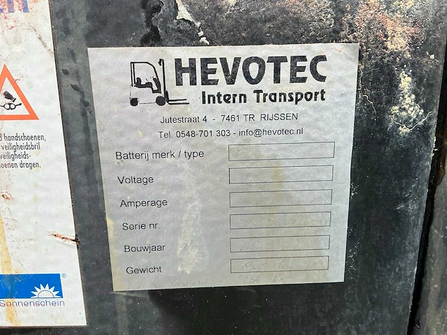 Datsun ub02 vorkheftruck - afbeelding 25 van  34