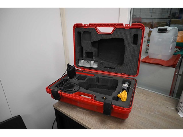 Datum starter kruislaser met statief - afbeelding 3 van  4