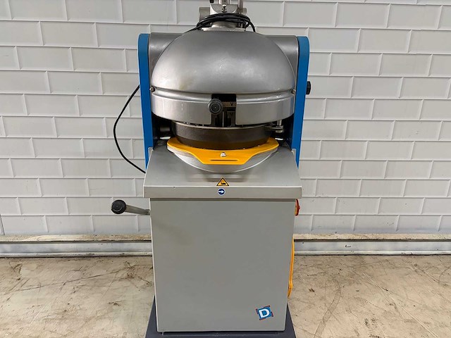 Daub - 140457 - semi-automatische opbolmachine - afbeelding 1 van  8