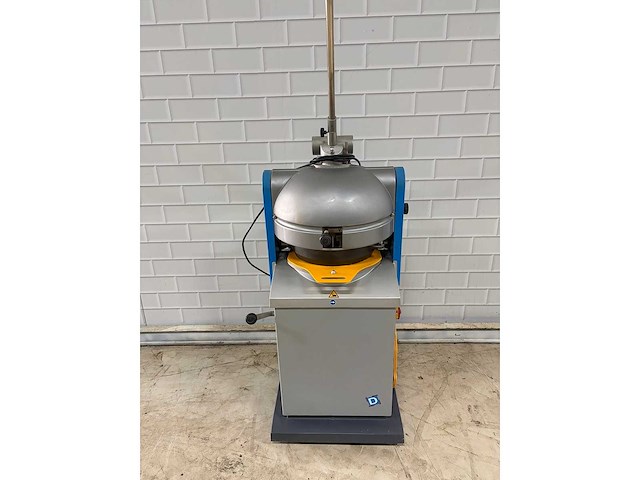 Daub - 140457 - semi-automatische opbolmachine - afbeelding 3 van  8