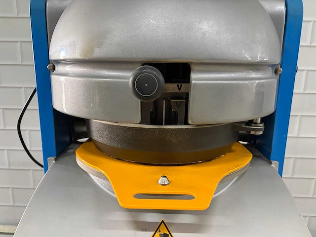 Daub - 140457 - semi-automatische opbolmachine - afbeelding 8 van  8