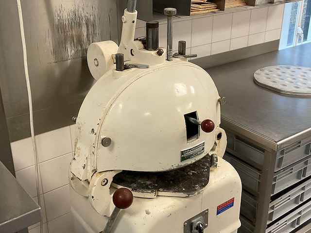 Daub & verhoeven opbolmachine - afbeelding 3 van  4