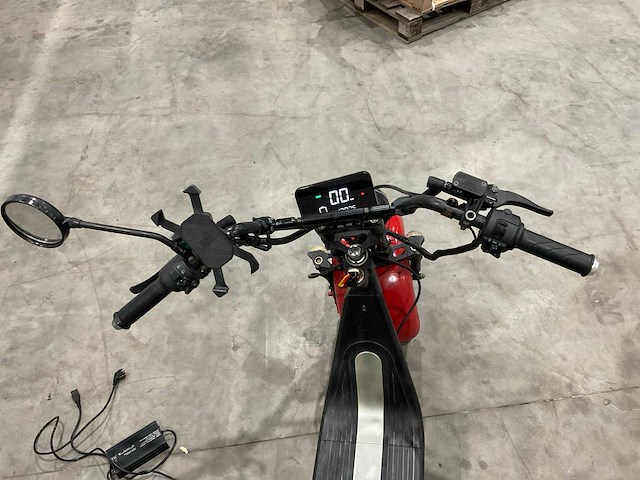 Dayi snorscooter e-gen 4.0al e-scooter - afbeelding 8 van  15