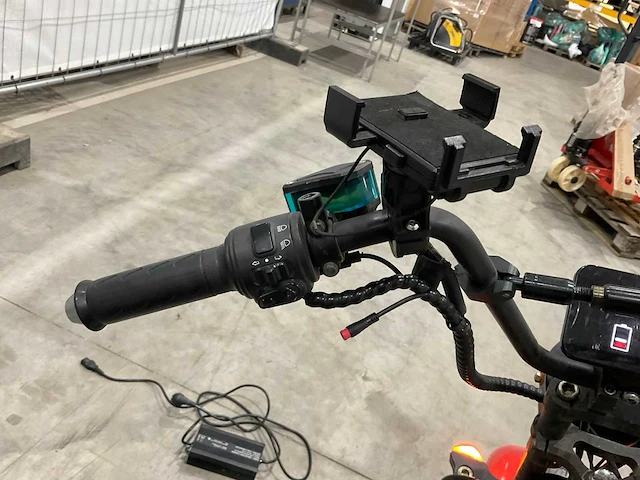 Dayi snorscooter e-gen 4.0al e-scooter - afbeelding 3 van  16