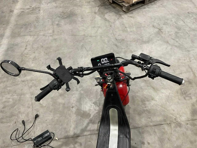 Dayi snorscooter e-gen 4.0al e-scooter - afbeelding 15 van  17