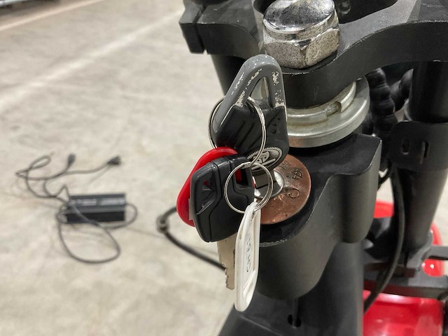 Dayi snorscooter e-gen 4.0al e-scooter - afbeelding 3 van  16