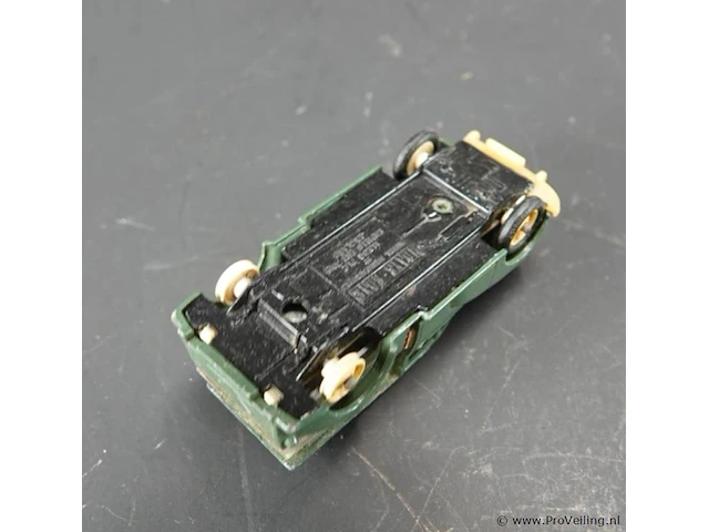 Days gone diecast morris minor traveller - afbeelding 4 van  5