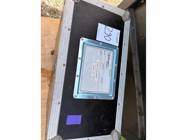 D&b - e3 monitor - with flightcase speaker (2x) - afbeelding 3 van  3