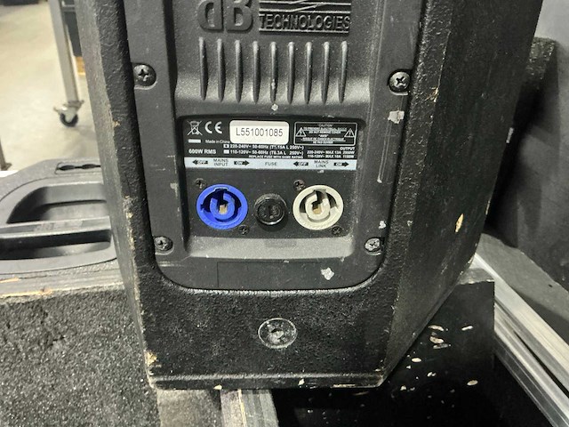 Db technologies dvx d10 speaker 10” (2x) - afbeelding 6 van  6