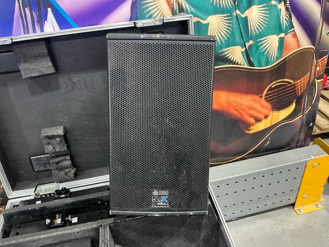 Db technologies dvx d10 speaker 10” (2x) - afbeelding 1 van  7