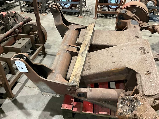 Dbd sidra 14000 geremde hydraulische ophanging - afbeelding 4 van  8