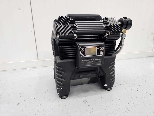 Dc 998 - 2025 - luchtcompressor - afbeelding 1 van  4