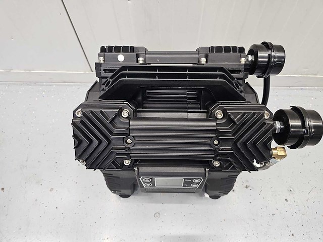 Dc 998 - 2025 - luchtcompressor - afbeelding 5 van  8