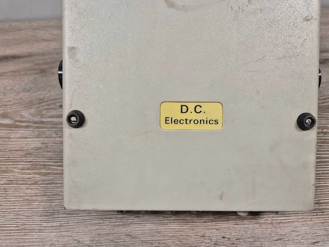 Dc electronics - df1641a analoge frequentieregelaar - afbeelding 2 van  4