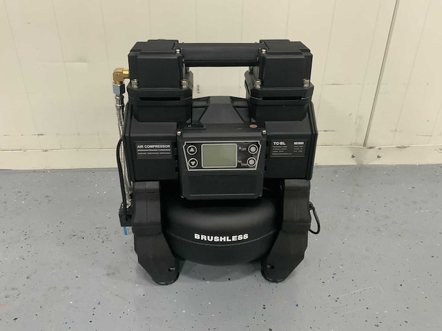 Dc1080 - hogedrukcompressor - afbeelding 2 van  9