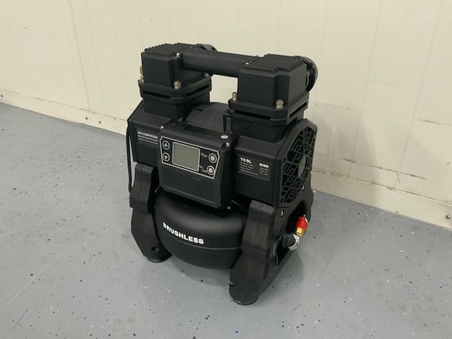 Dc1080 - hogedrukcompressor - afbeelding 3 van  9