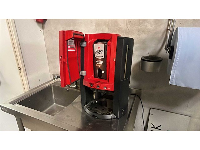 De - 720 - koffiemachine - afbeelding 2 van  3