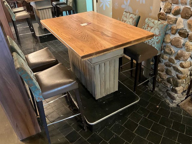 De arend - bartafel met 4 barkrukken - afbeelding 1 van  7