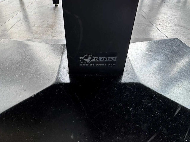 De arend - houten restauranttafel (6x) - afbeelding 7 van  7