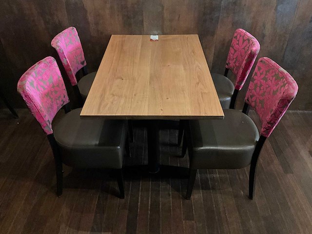 De arend - restaurantafel met 4 stoelen - afbeelding 1 van  5