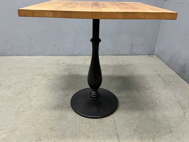 De arend - restauranttafel 70x70x78 cm met drie stoelen - afbeelding 7 van  11