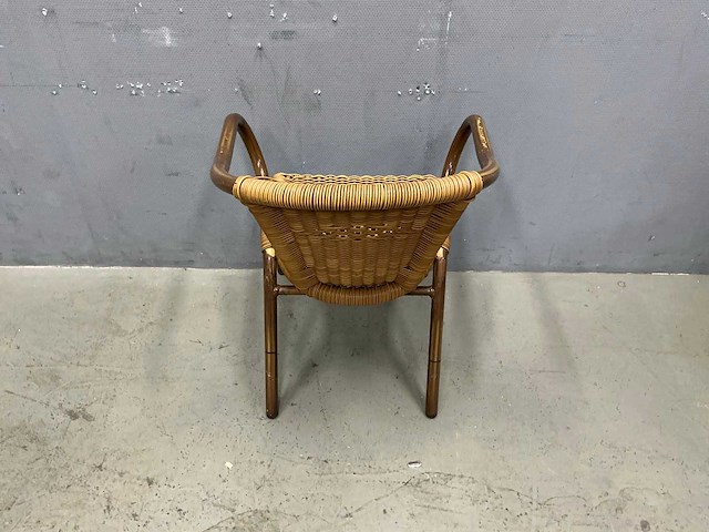 De arend - restauranttafel 70x70x78 cm met drie stoelen - afbeelding 11 van  11