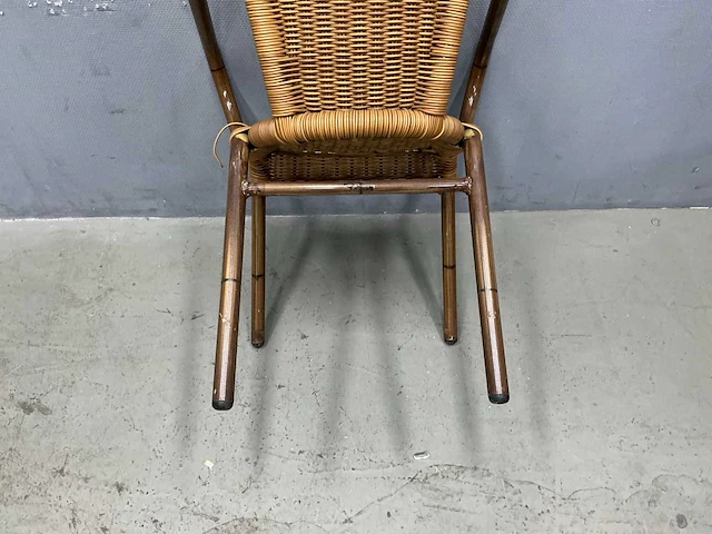 De arend - restauranttafel 70x70x78 cm met drie stoelen - afbeelding 2 van  11