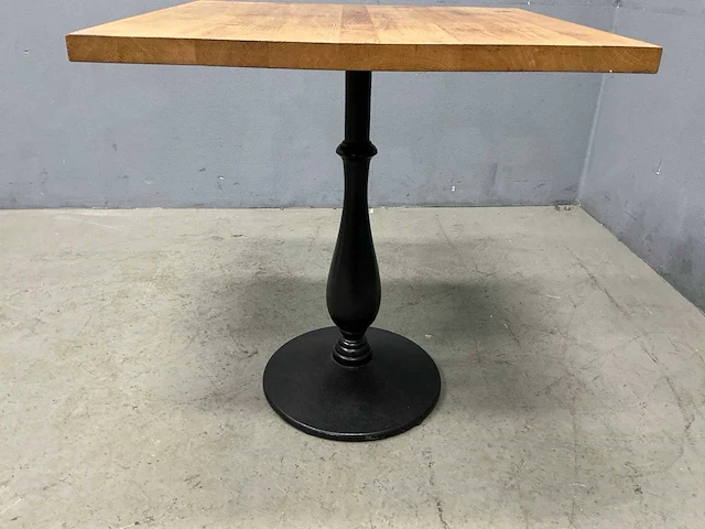 De arend - restauranttafel 70x70x78 cm met drie stoelen - afbeelding 7 van  11