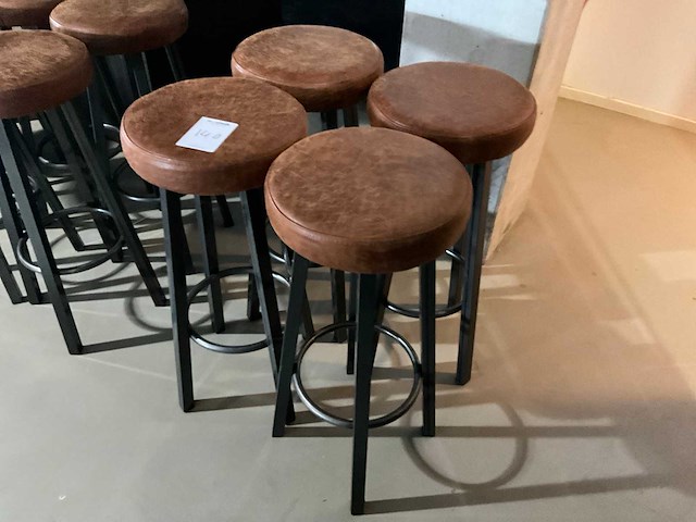 De arend barkruk (4x) - afbeelding 2 van  5