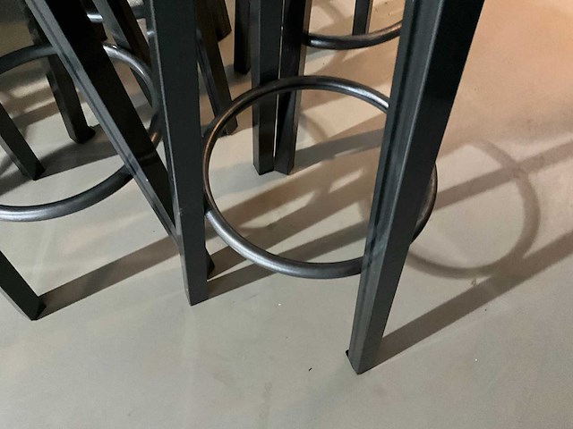 De arend barkruk (4x) - afbeelding 3 van  5