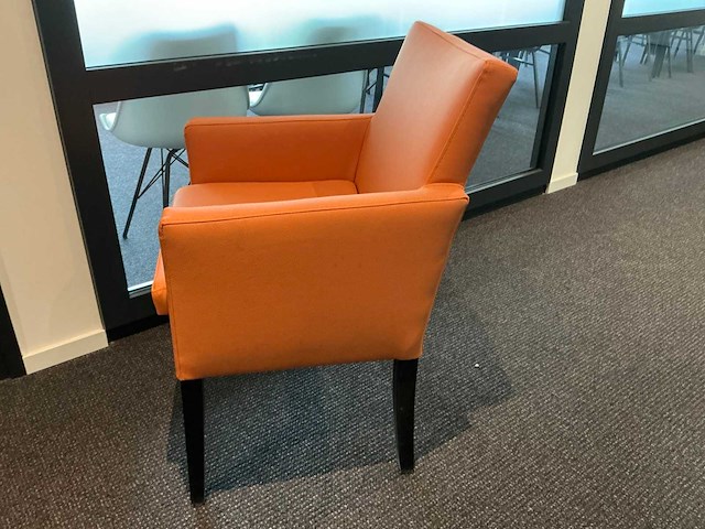 De arend oranje lederen zitstoel (10x) - afbeelding 8 van  12
