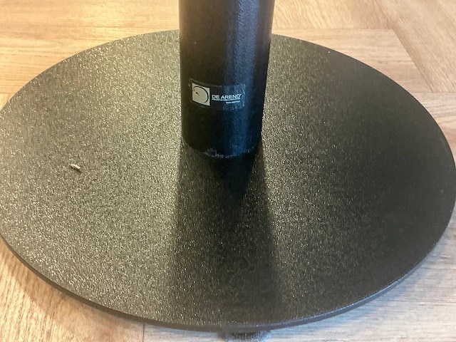 De arend tafel en stoelen (4x) - afbeelding 2 van  10